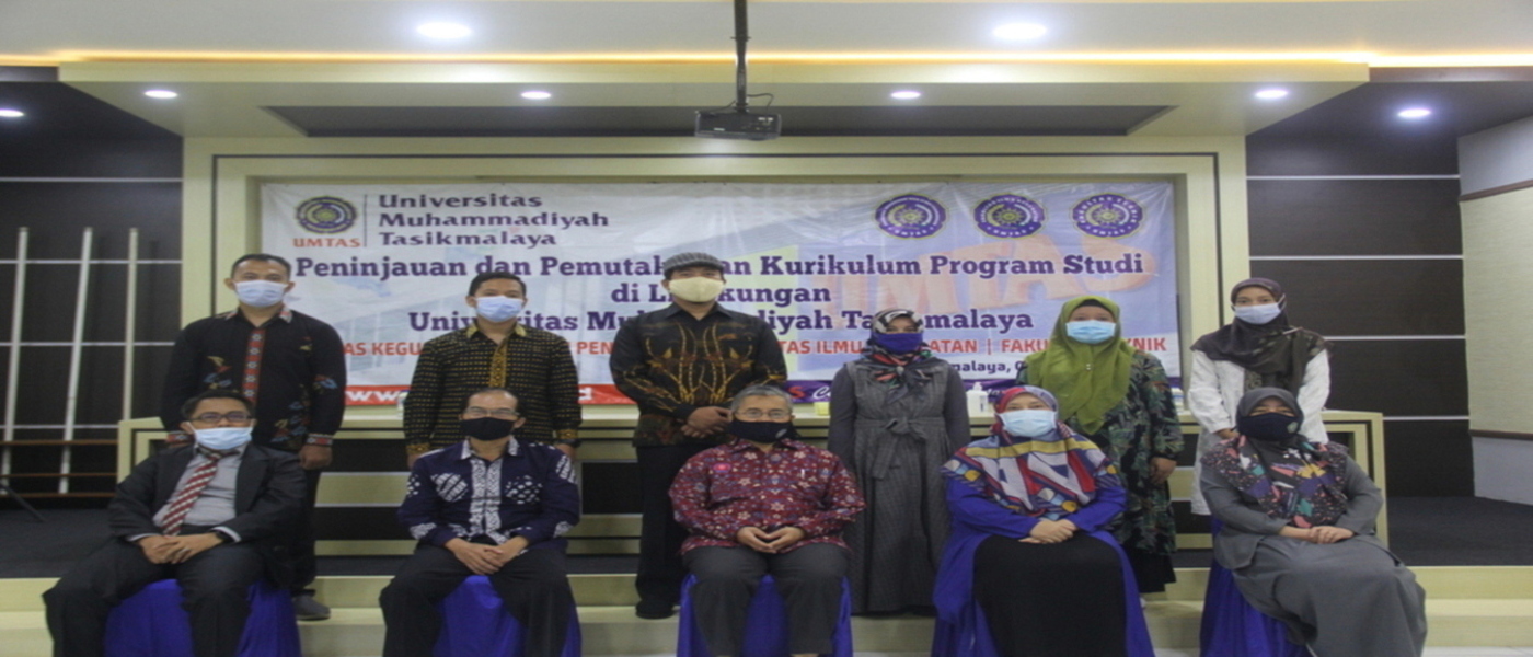 Peninjauan Kurikulum Program Studi